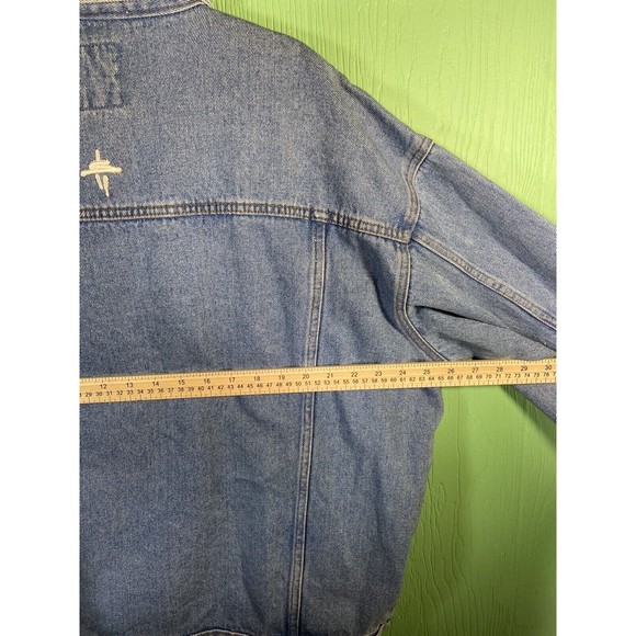 Rare Vintage Space Needle Mens XL Polar Bear Graphics Denim Jacket New With Tags - Picture 10 of 12